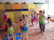 Orientální tanečnice -p.Skalská